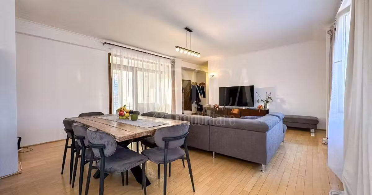 Apartament de vânzare cu 4 camere în zona Mărăști, Cluj-Napoca