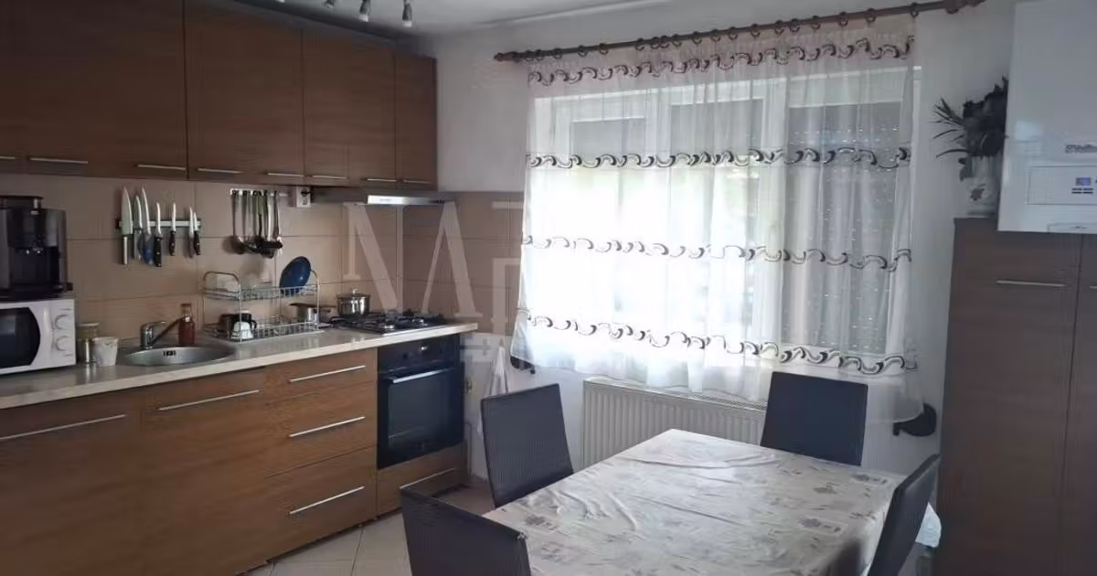 Casă individuală de vânzare cu 2 camere în zona Mărăști, Cluj-Napoca