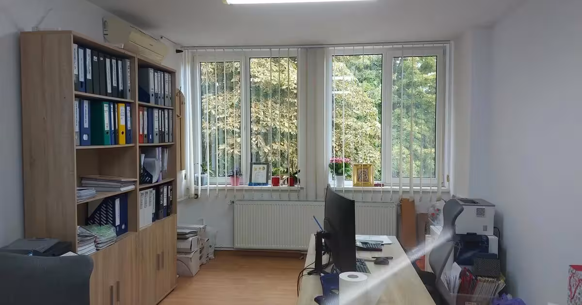 Birou de vânzare 502 mp în zona Tomis III, Constanța