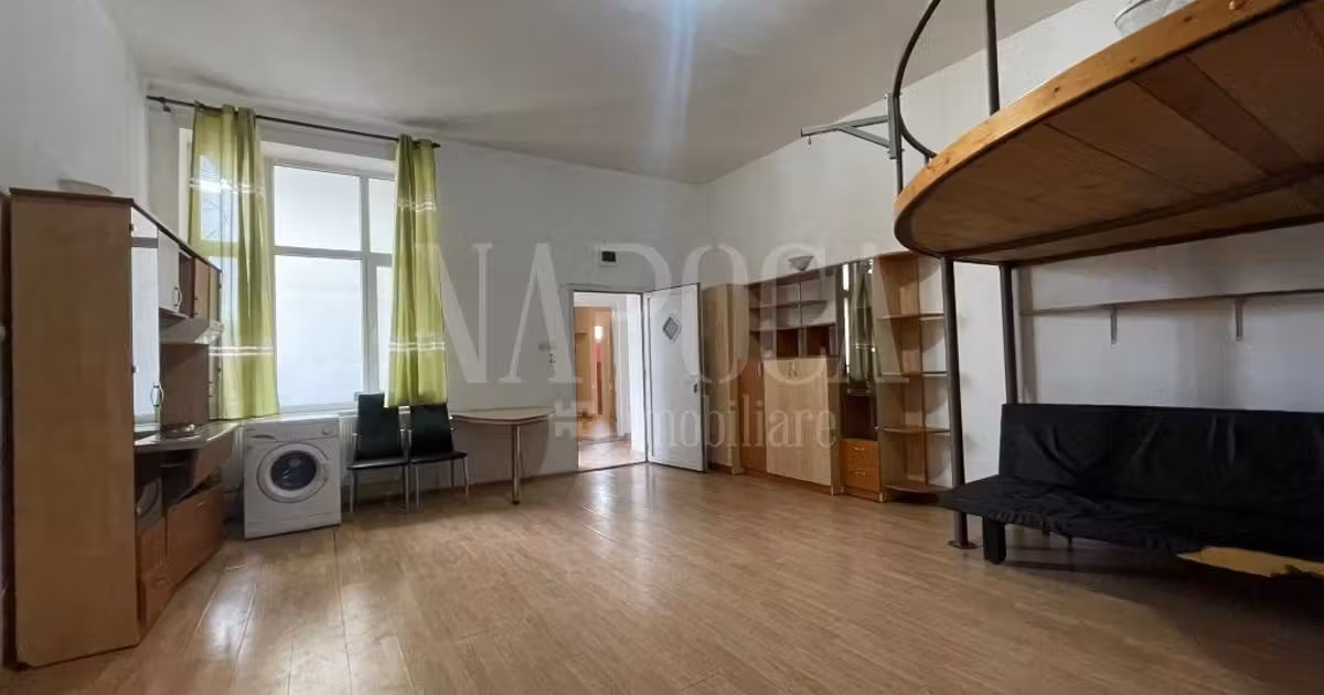 Apartament de vânzare cu 4 camere în zona Central, Cluj-Napoca