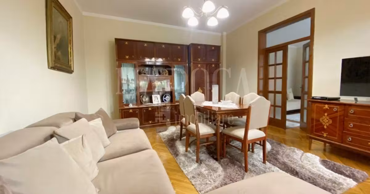 Casă individuală de vânzare cu 3 camere în zona Central, Cluj-Napoca