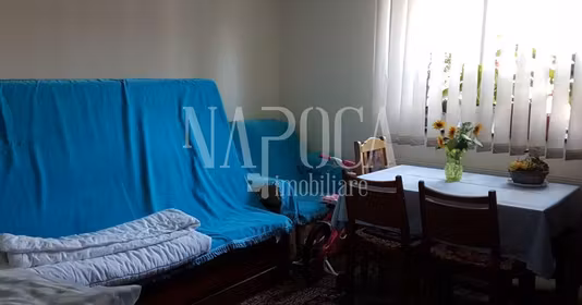 Casă Între Lacuri