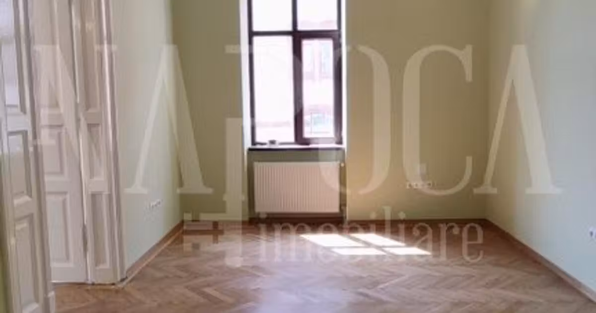 Apartament de vânzare cu 3 camere în zona Central, Cluj-Napoca