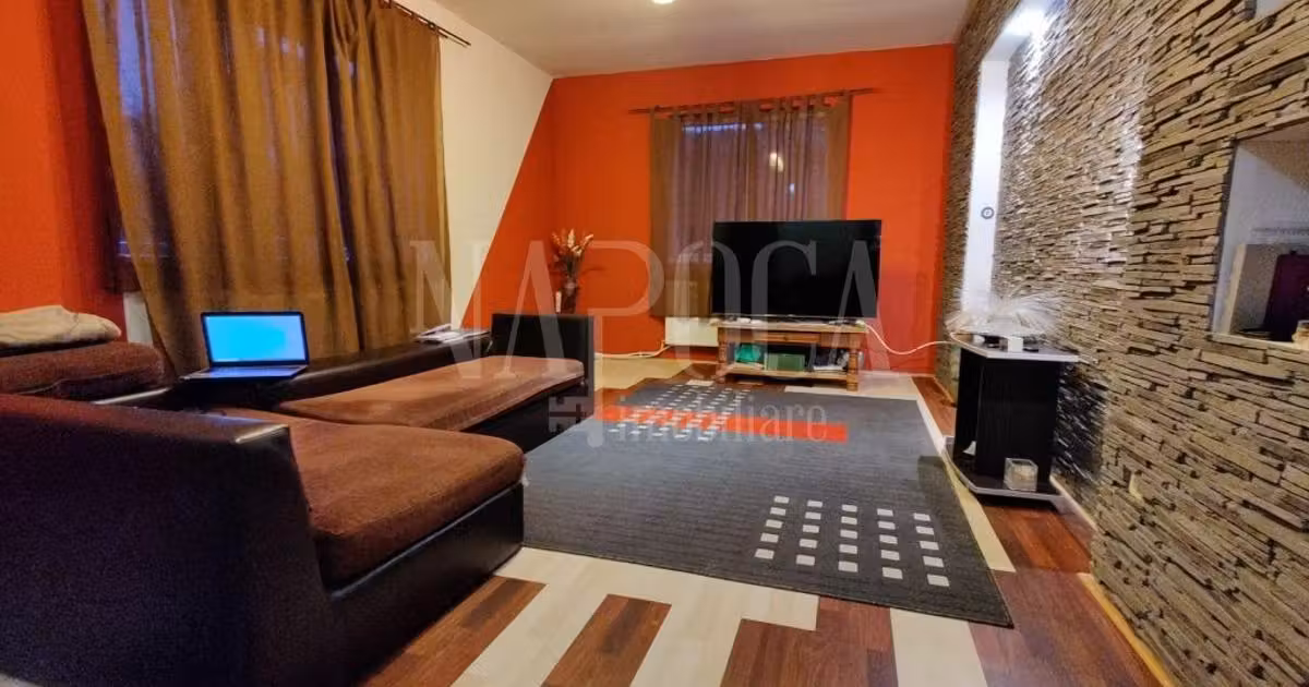 Casă individuală de vânzare cu 5 camere în zona Mănăștur, Cluj-Napoca