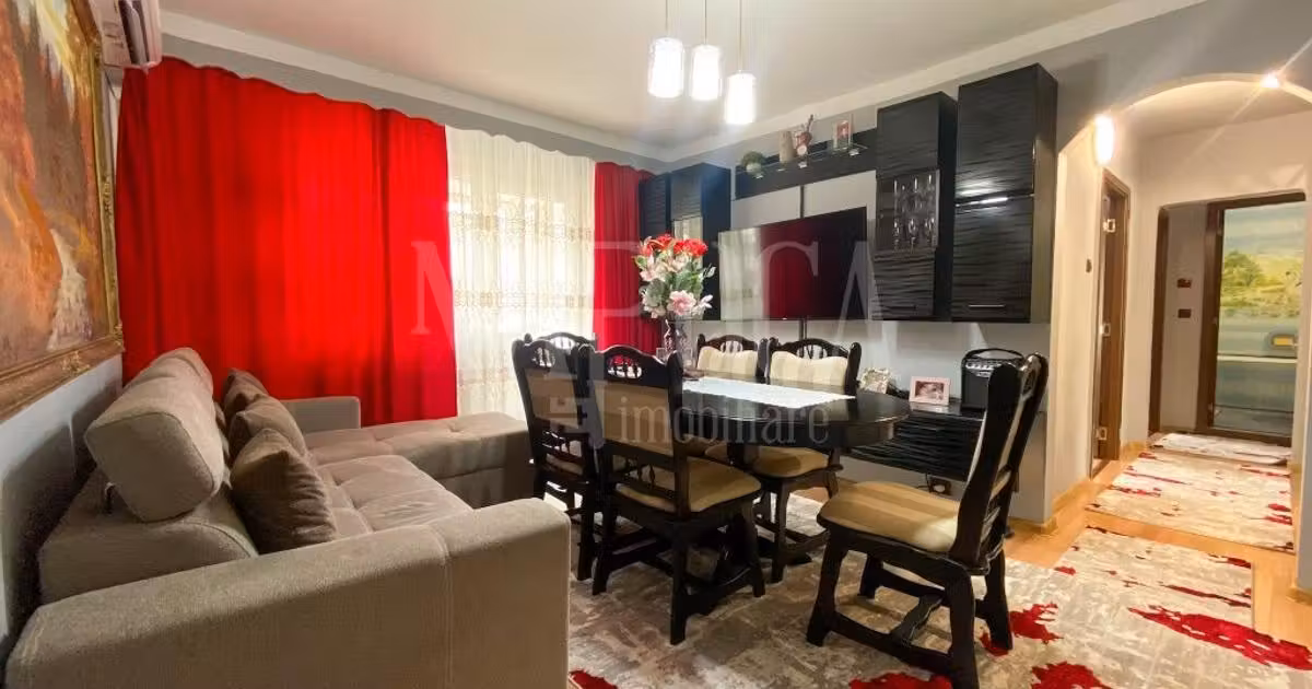 Apartament de vânzare cu 4 camere în zona Mănăștur, Cluj-Napoca