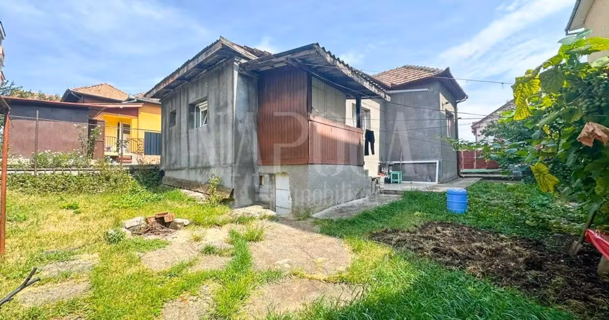 Casă individuală de vânzare cu 2 camere, mobilată în zona Între Lacuri, Cluj-Napoca