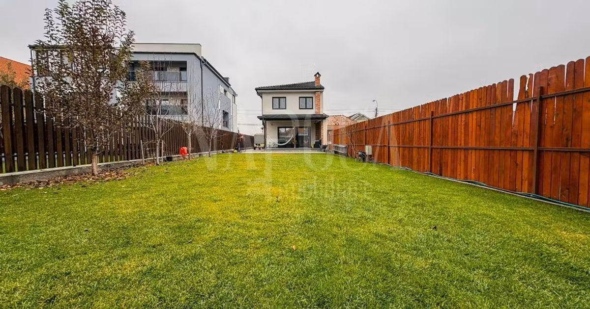 Casă individuală de vânzare cu 4 camere în zona Someșeni, Cluj-Napoca