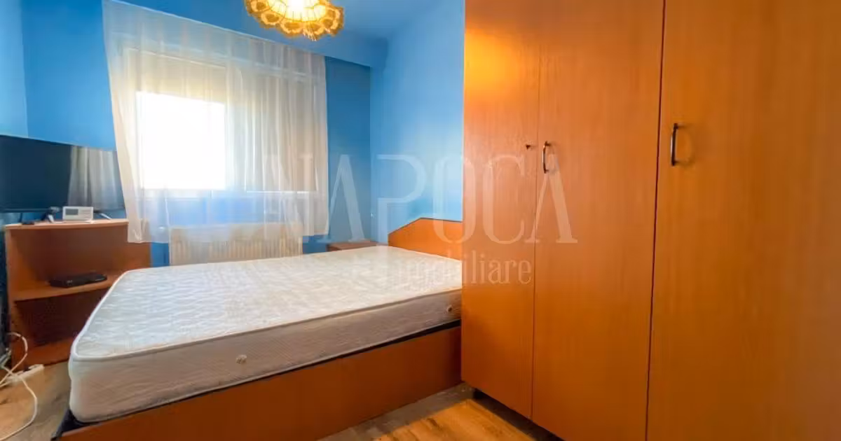 Apartament de vânzare cu 4 camere în zona Mănăștur, Cluj-Napoca