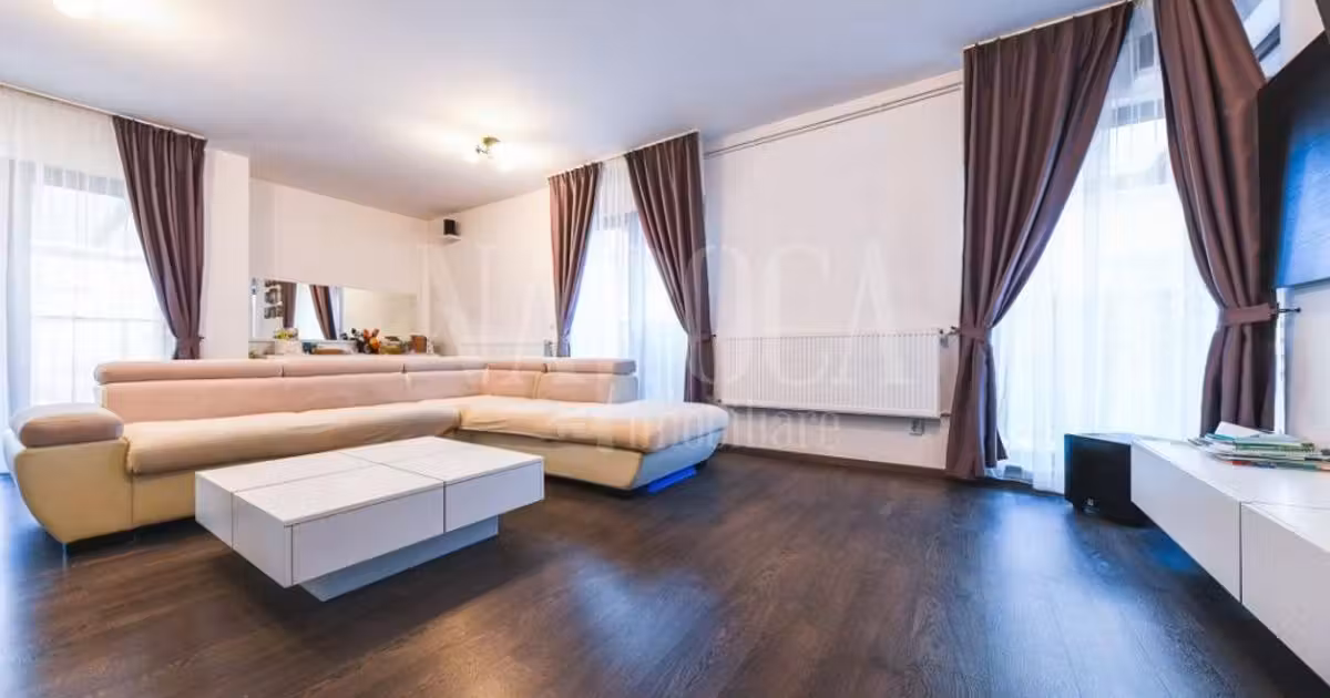 Casă individuală de vânzare cu 5 camere în Florești