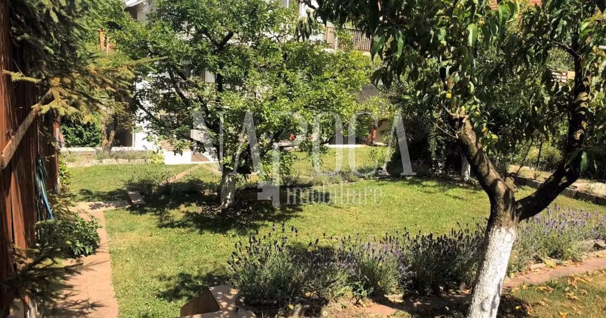 Duplex de vânzare cu 5 camere în zona Mănăștur, Cluj-Napoca