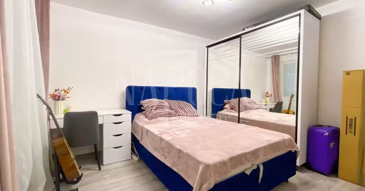 Apartament de vânzare cu 3 camere în zona Mănăștur, Cluj-Napoca