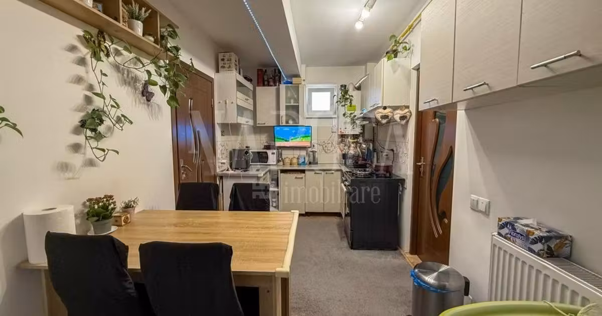 Apartament de vânzare cu 2 camere în Florești