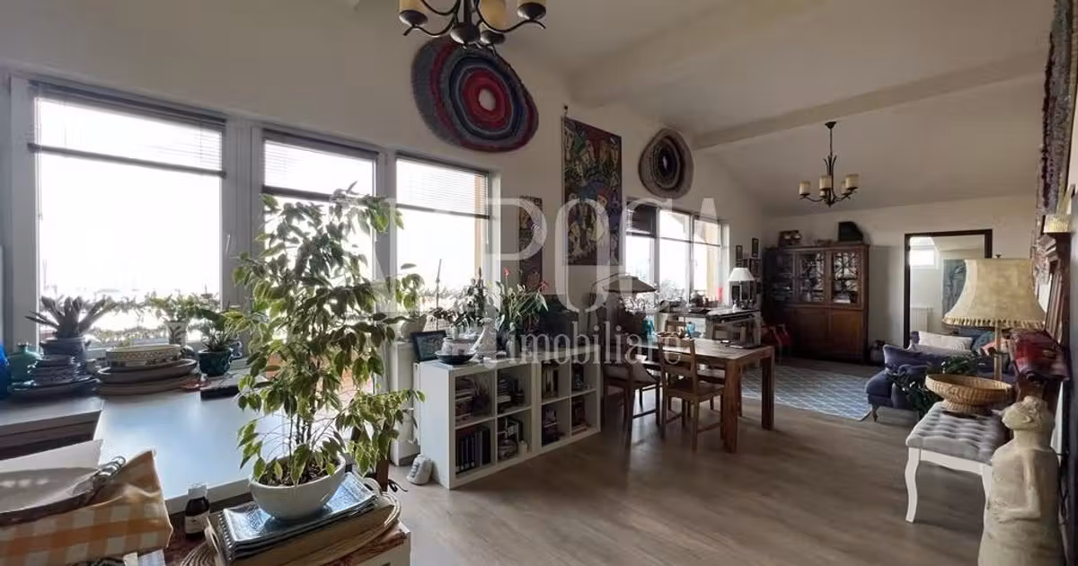 Apartament de vânzare cu 3 camere în zona Andrei Mureșanu, Cluj-Napoca