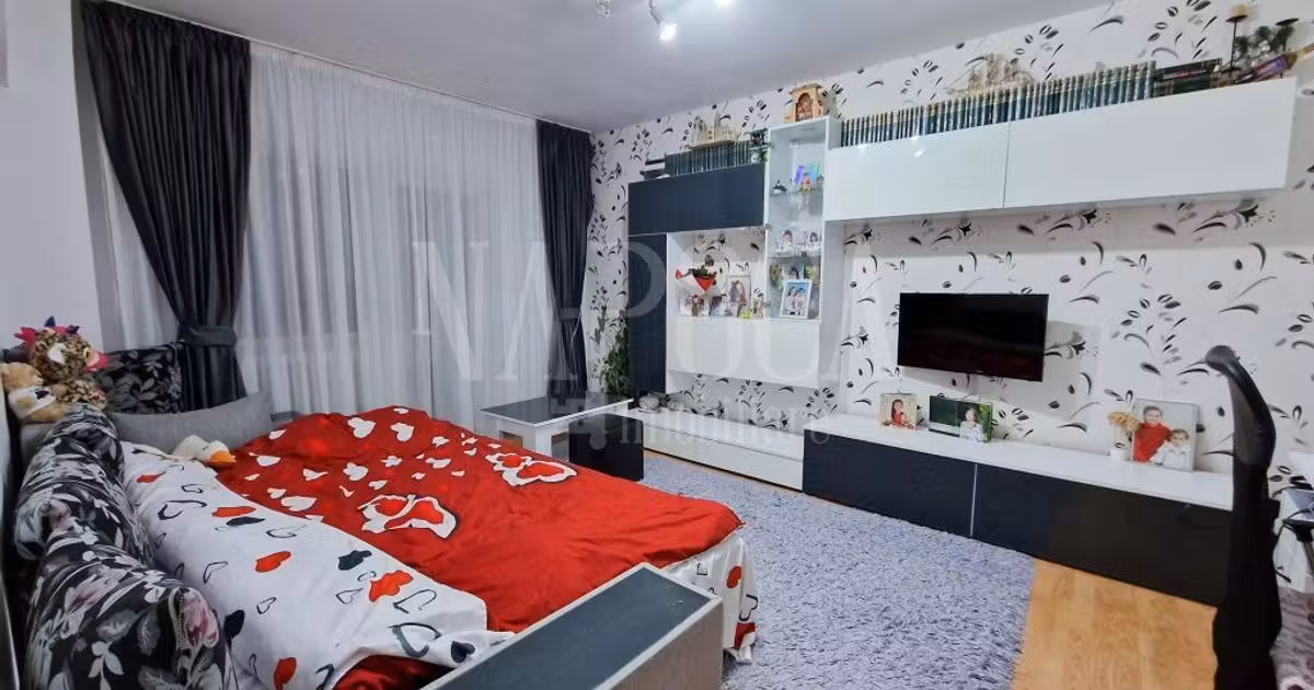 Apartament de vânzare cu 3 camere în zona Mănăștur, Cluj-Napoca