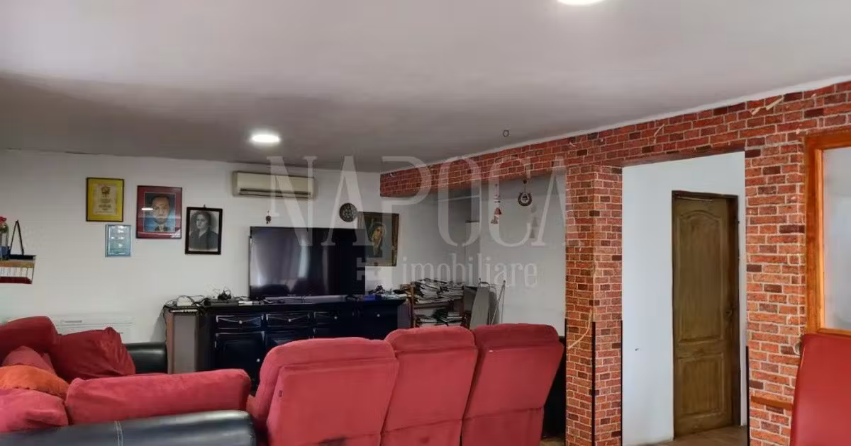Casă individuală de vânzare cu 5 camere în zona Dâmbul Rotund, Cluj-Napoca