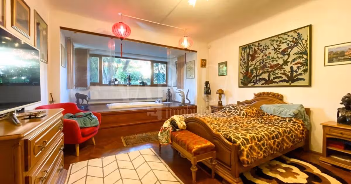 Apartament de vânzare cu 3 camere în zona Andrei Mureșanu, Cluj-Napoca