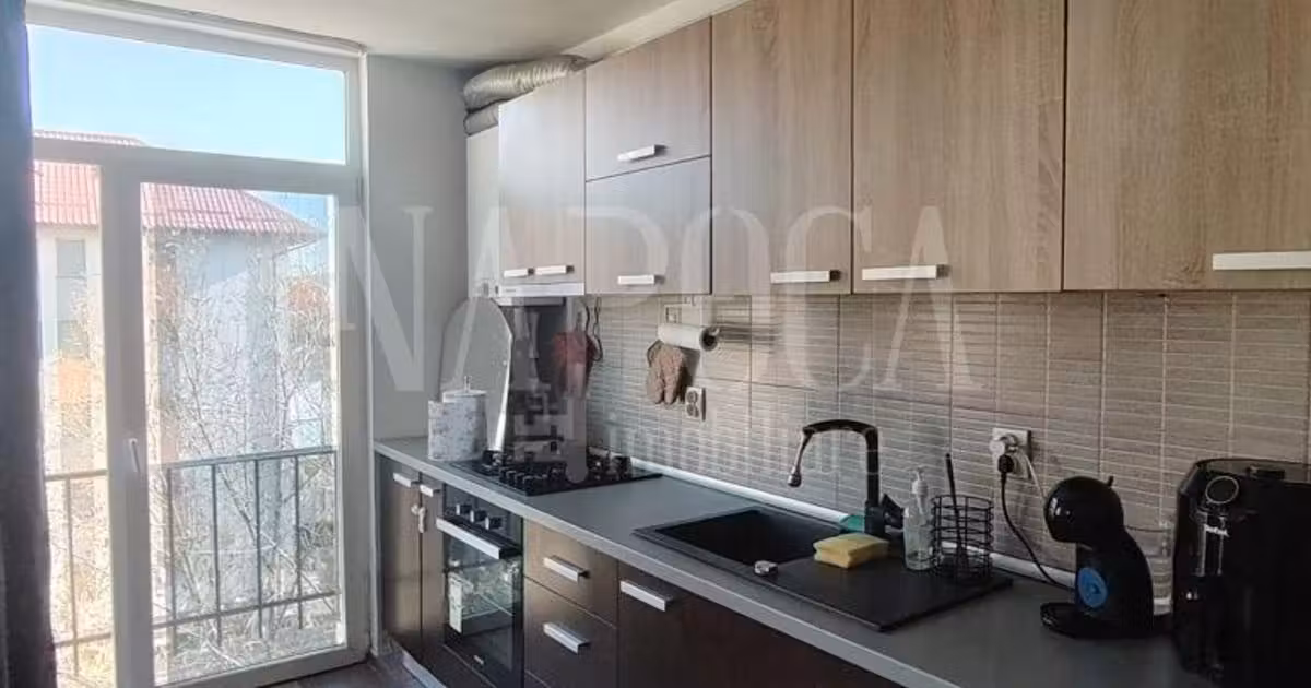 Apartament de vânzare cu 3 camere în Florești