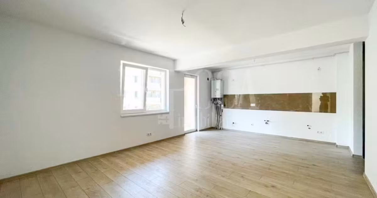 Apartament de vânzare cu 3 camere în Florești
