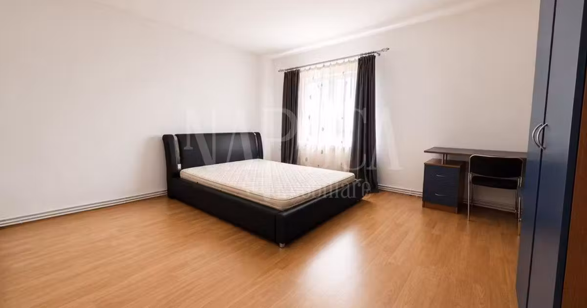 Apartament de vânzare cu 3 camere în zona Mănăștur, Cluj-Napoca