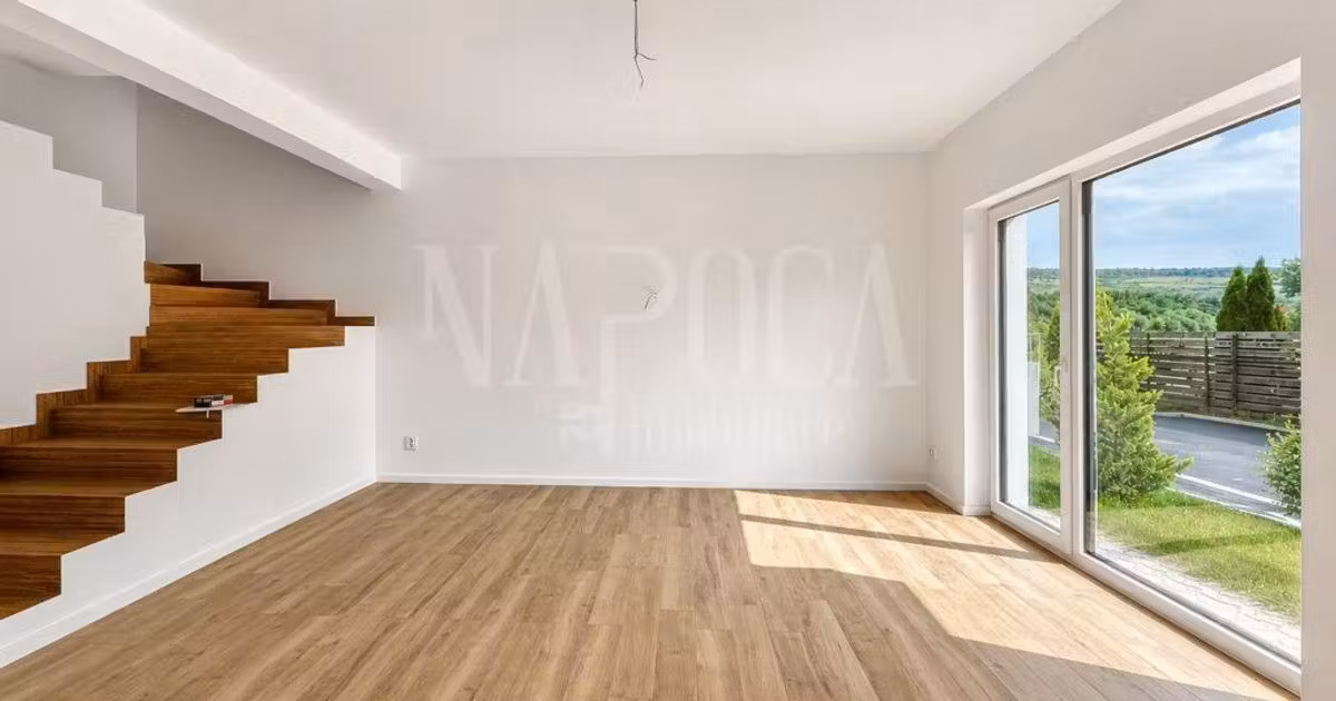 Casă individuală de vânzare cu 4 camere în Florești