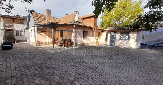 Casă Nufărul