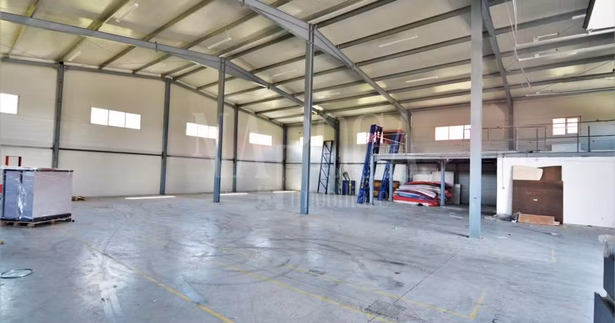 Spațiu industrial de vânzare în Florești
