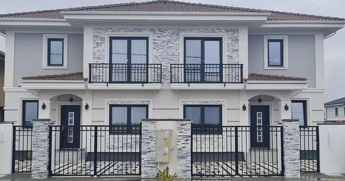 Casă individuală de vânzare cu 5 camere în Săcălaz