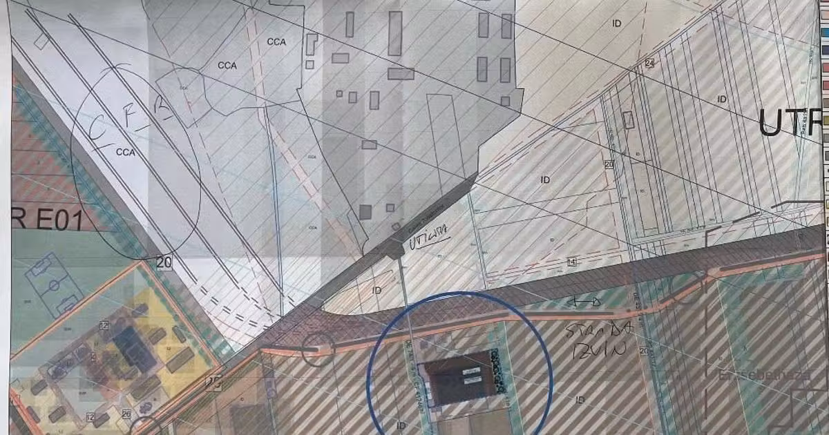Teren Construcții intravilan de vânzare de 11500 mp, în Ghiroda