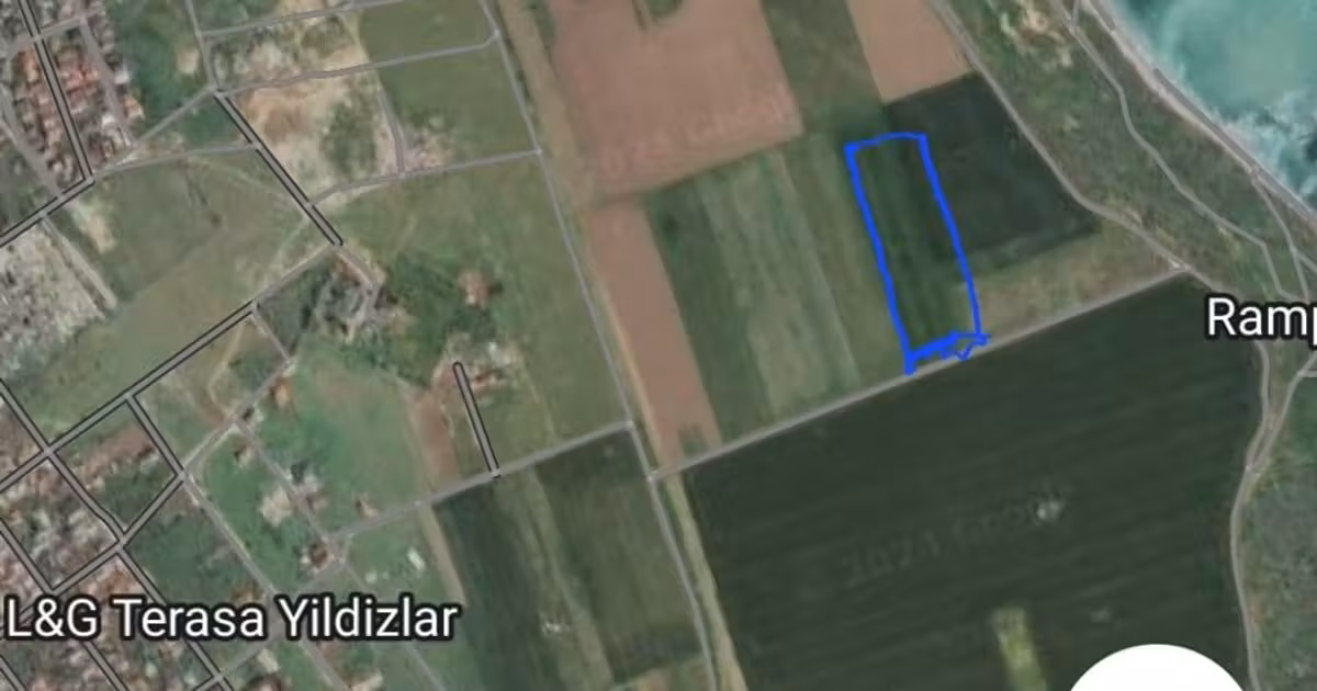 Teren Construcții extravilan de vânzare de 14800 mp, în Tuzla