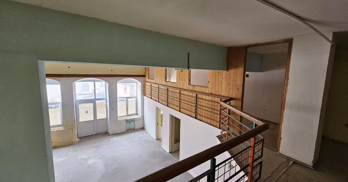 Spațiu comercial de vânzare 194 mp în zona P-ța Ovidiu, Constanța