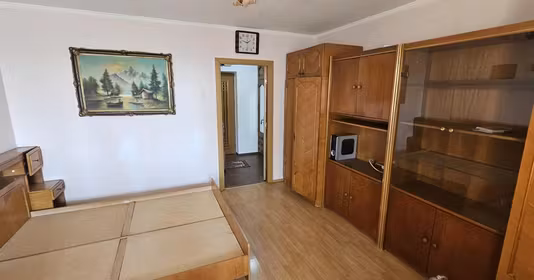 Garsonieră Far
