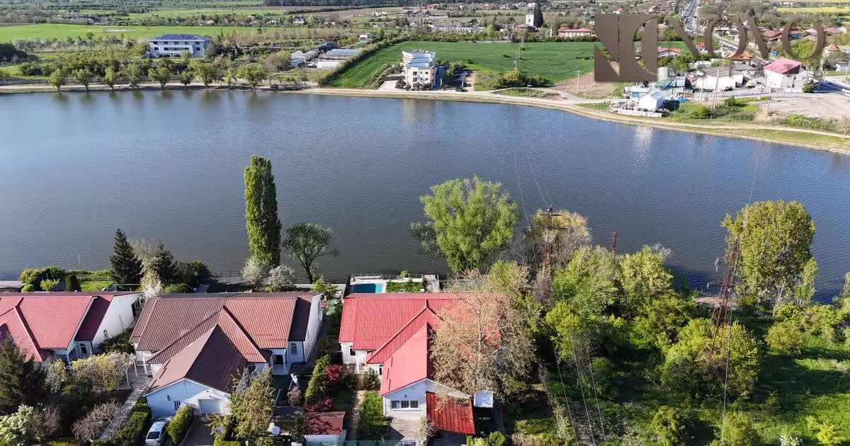 Casă individuală de vânzare cu 11 camere în Tâncăbești