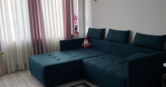 Apartament Titan