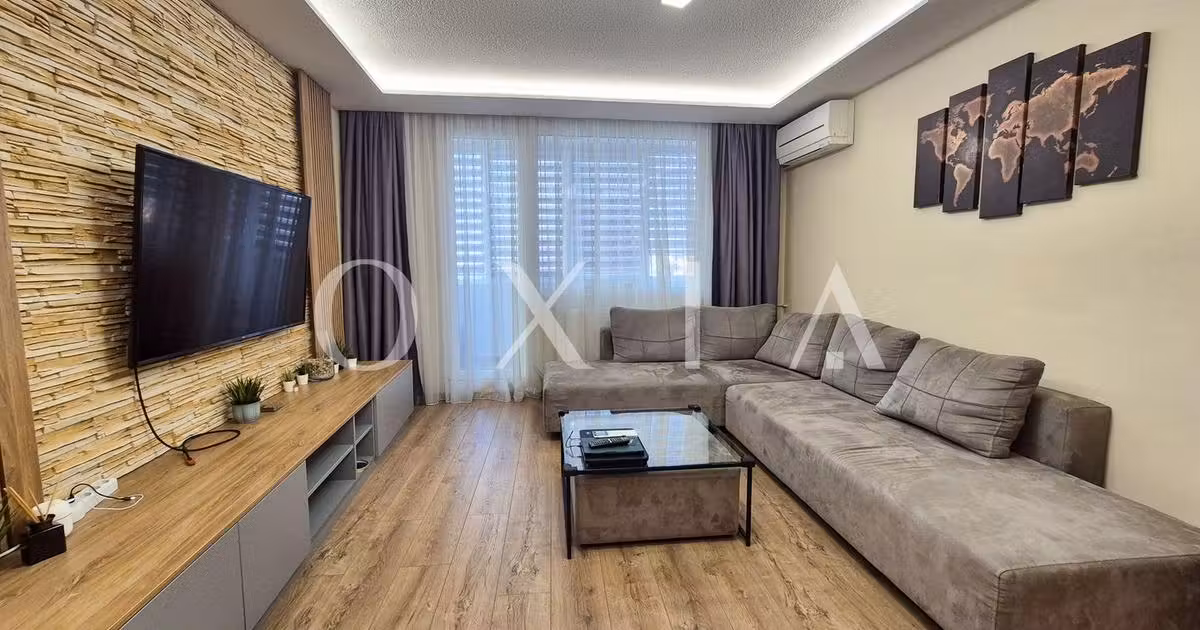 Apartament de vânzare cu 3 camere, mobilat în zona P-ța Unirii, Timișoara