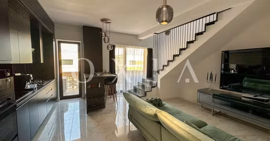 Penthouse Girocului