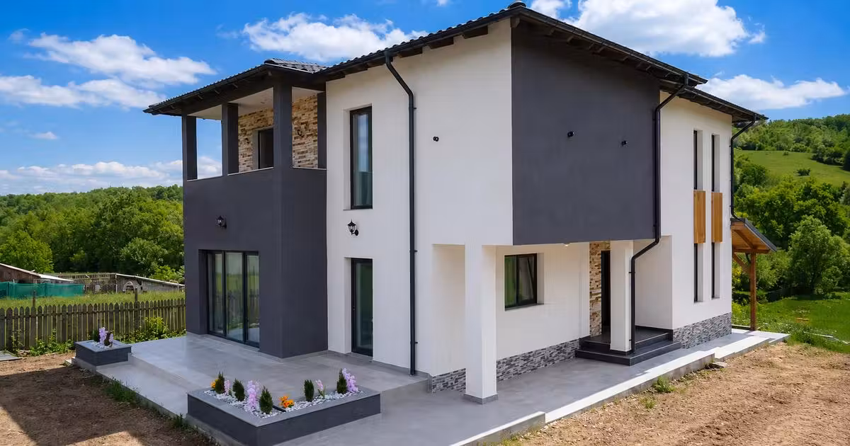 Casă individuală de vânzare cu 4 camere în Negrești (Dobreni)