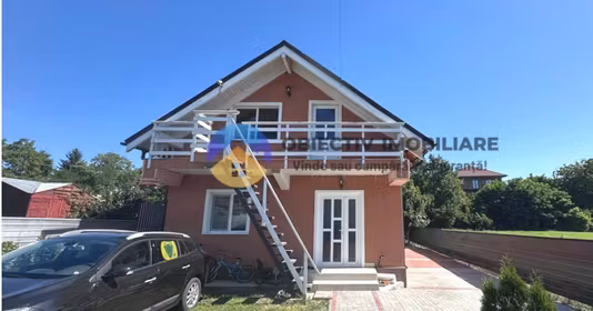 Casă Roznov