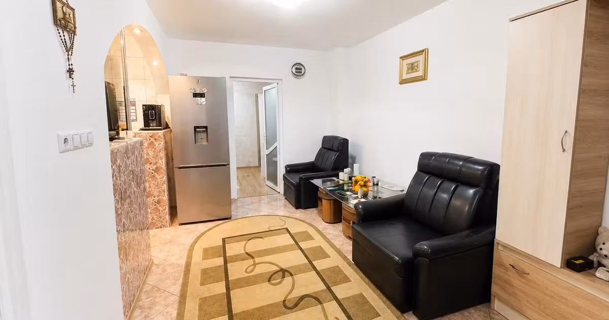 Apartament de vânzare cu 2 camere, mobilat în zona Mărăței, Piatra-Neamț