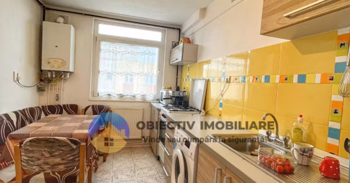 Apartament de vânzare cu 2 camere, mobilat în zona Dărmănești, Piatra-Neamț