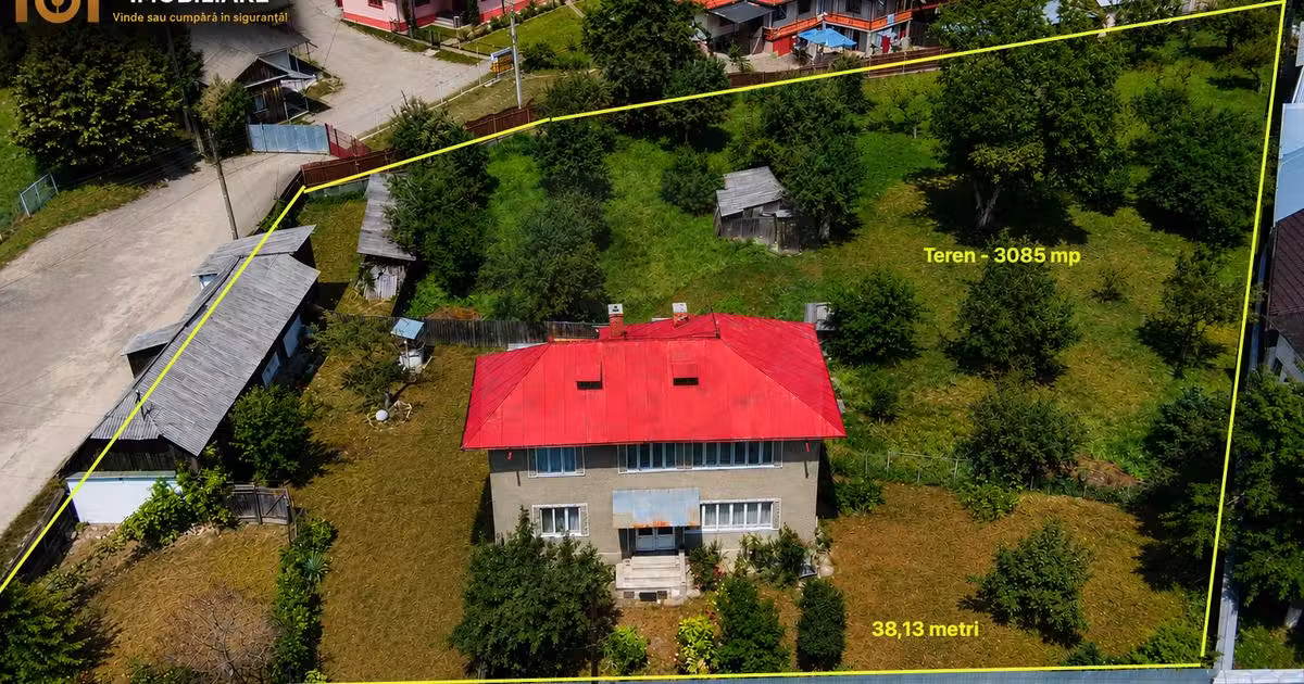 Casă individuală de vânzare cu 3 camere în Crăcăoani