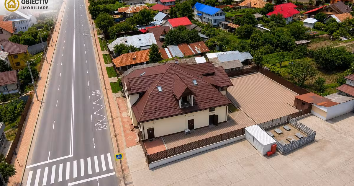 Spațiu comercial de vânzare de 550.00 mp, în zona Sărata, Piatra-Neamț