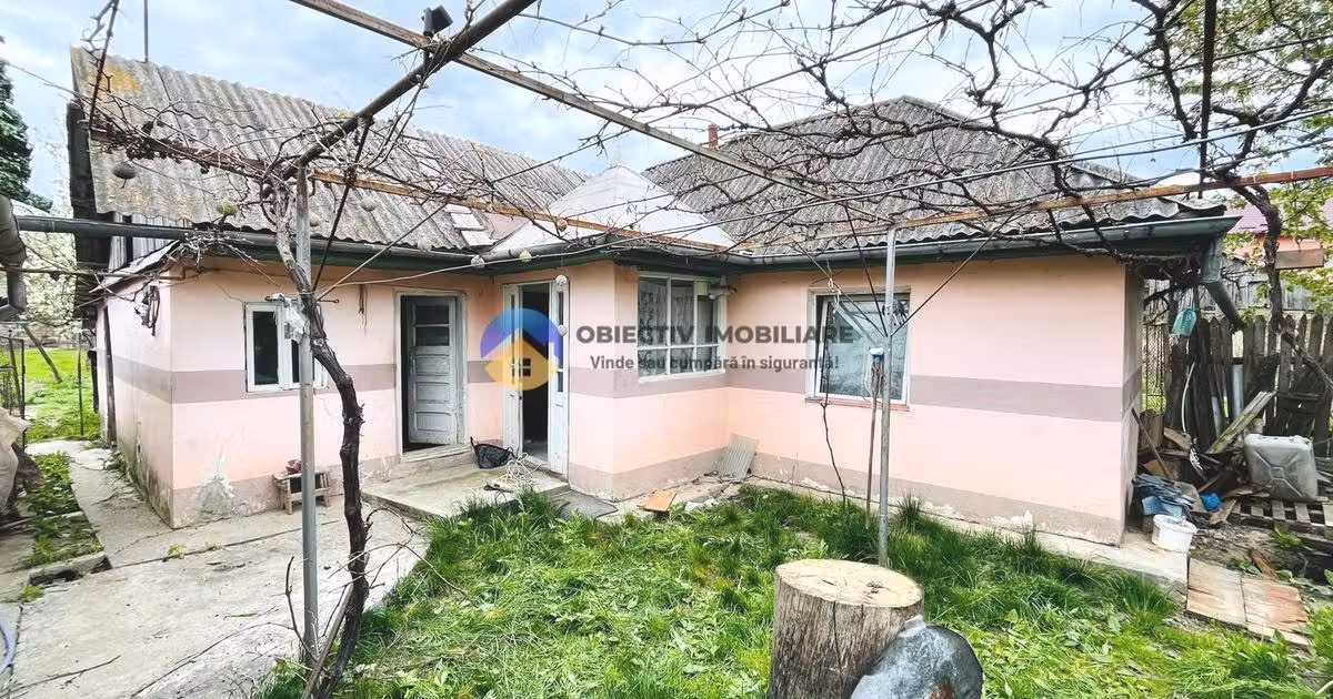 Casă individuală de vânzare cu 3 camere în Buhuși