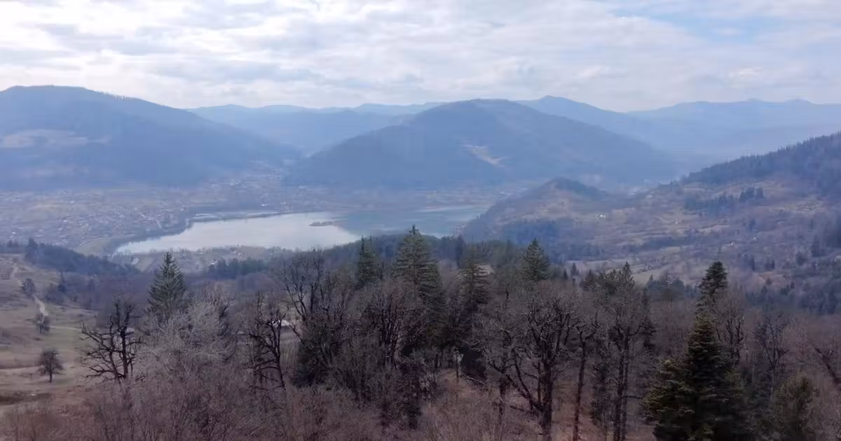 Teren Construcții intravilan de vânzare de 1751 mp, în Scăricica