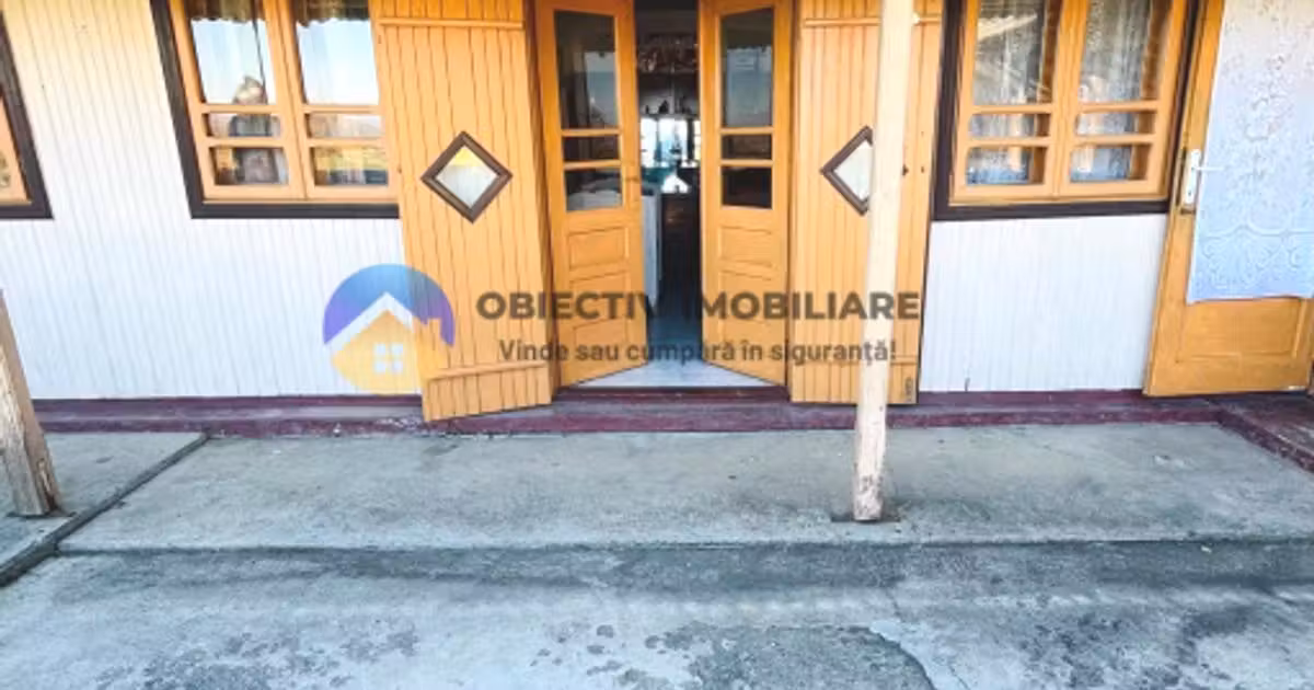Casă individuală de vânzare cu 5 camere, mobilată în Borlești
