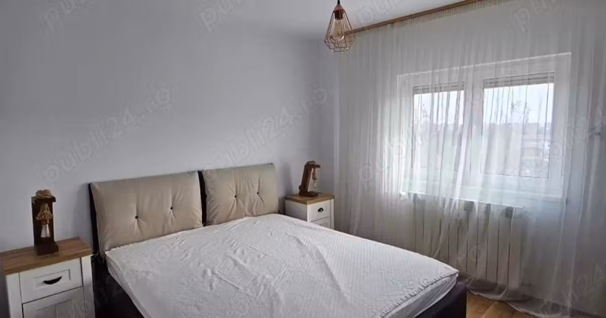 Apartament de vânzare cu 3 camere, mobilat în zona Drumul Taberei, Sector 6
