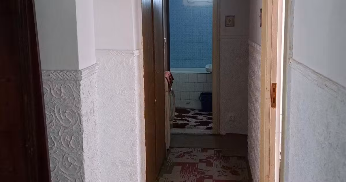 Apartament de vânzare cu 3 camere, mobilat în zona Drumul Taberei, Sector 6