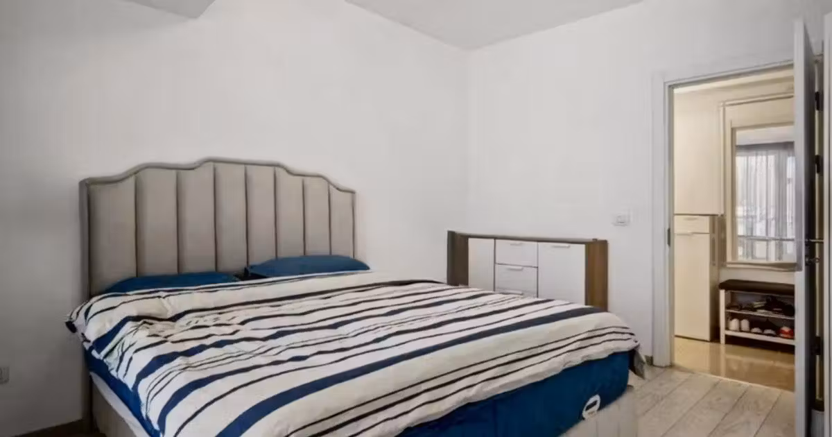 Apartament de vânzare cu 2 camere, mobilat în zona Vitan, Sector 3