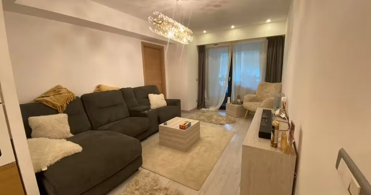 Apartament de vânzare cu 3 camere, mobilat în zona Vitan-Bârzești, Sector 4