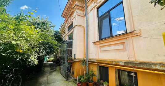 Apartament Armeneasca