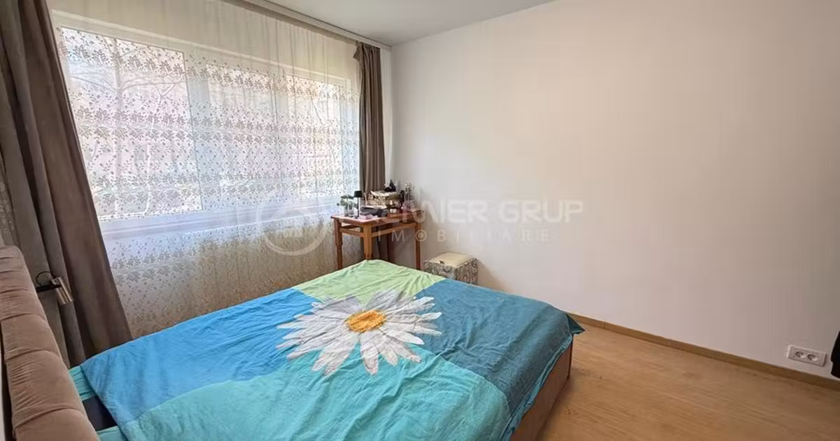Apartament de vânzare cu 2 camere în zona Tătărași, Iași